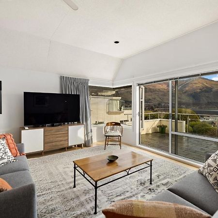 Charming Views Apartment วานากา ภายนอก รูปภาพ