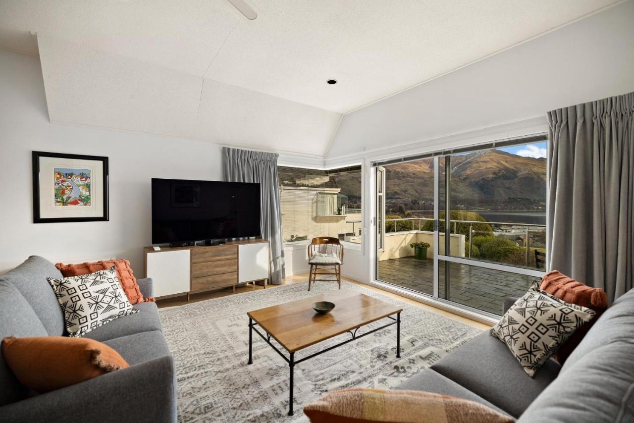 Charming Views Apartment วานากา ภายนอก รูปภาพ